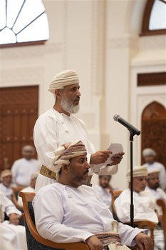 جلالة السلطان المعظم يلتقي شيوخ محافظة شمال الشرقية