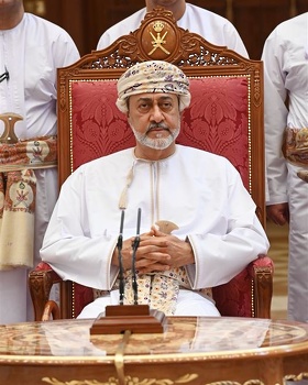 جلالة السلطان المعظم يلتقي شيوخ ولايات محافظة جنوب الشرقية
