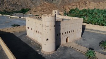حصن بيت الرديدة /بركة الموز /ولاية نزوى