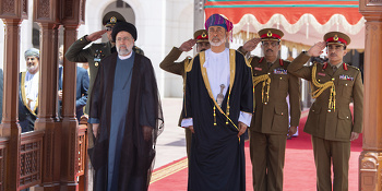 جلالة السلطان يستقبل الرئيس الإيراني