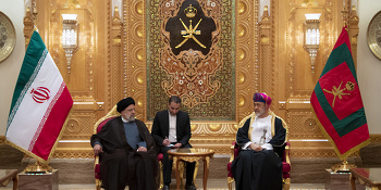 جلالة السلطان يستقبل الرئيس الإيراني