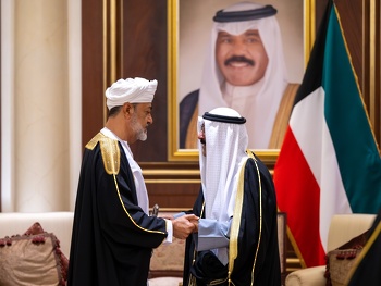 Su Majestad el Sultán expresa sus condolencias a Su Alteza el Emir del Estado de Kuwait