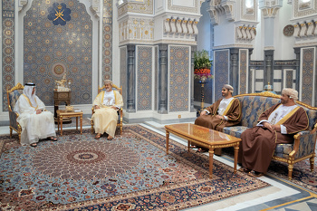  HM The Sultan Receives Ruler of Ras Al Khaimah