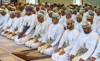 جلالة السلطان المعظم يؤدي صلاة عيد الفطر المبارك بمسجد الزلفى2-5-2022