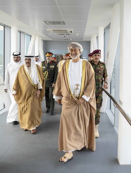 جلالة السلطان هيثم بن طارق يستقبل صاحب السمو الشيخ مشعل الأحمد الجابر الصباح أمير دولة الكويت
