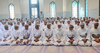 جلالة السلطان المعظم يؤدي صلاة عيد الفطر المبارك بمسجد الزلفى2-5-2022