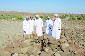 موقع دهوى بولاية صحم