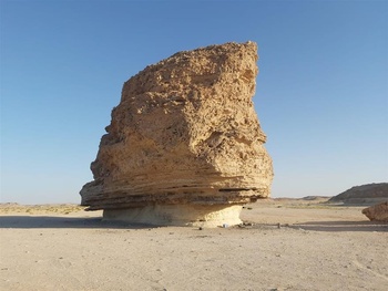 Shrout Felsen in der Wilayat Al Mazyunah