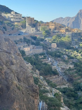 Das Dorf Al Qashaʿ in der Wilayat Al Jabal Al Akhdar