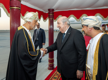 Su Majestad el Sultán recibe al Presidente de Argelia
