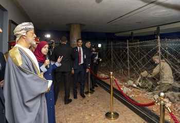 Visita de Su Majestad el Sultán al Estado Democrático de Argelia