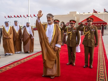 Sa Majesté le Sultan Haitham reçoit le Président des Émirats arabes unis