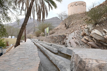 Falaj Al Khatmeen, en Niyabat Birkat Al Mouz – Wilaya de Nizwa