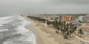 Al Dahareez beach