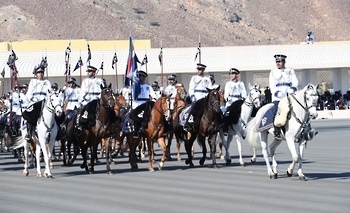 Su Majestad el Sultán, Comandante Supremo, honra con su augusto patrocinio la celebración del Día Anual de la Policía Real de Omán