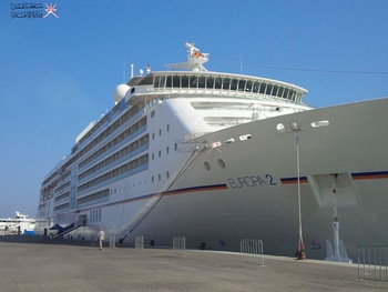 Crucero en el Puerto de Khasab