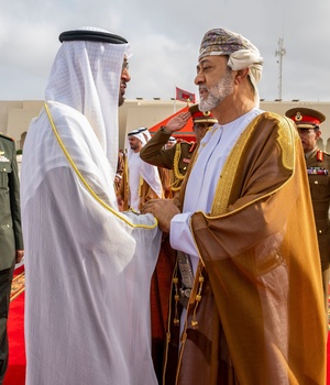 Sa Majesté le Sultan Haitham reçoit le Président des Émirats arabes unis