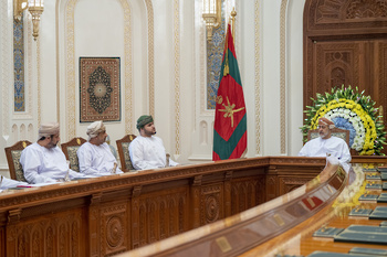 HM Sultan Haitham bin Tarik Al Said met with business owners and representatives from small and medium enterprises and startups