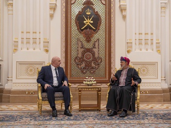 جلالة السلطان يستقبل الرئيس اللبناني