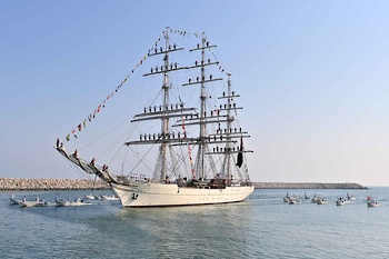 Teilnahmen des Segelschiffs 