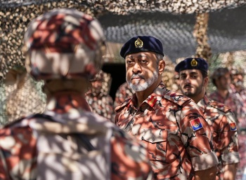 Visite de l’artillerie du Sultan d’Oman 