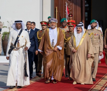 Sa Majesté le Sultan visite le Royaume de Bahreïn