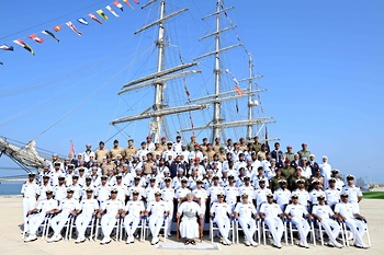 Navire « Shabab Oman » 