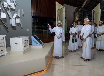 Sa Majesté le Sultan inaugure officiellement le Musée d’Oman à travers le temps