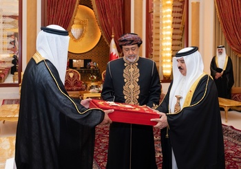 Sa Majesté le Sultan visite le Royaume de Bahreïn