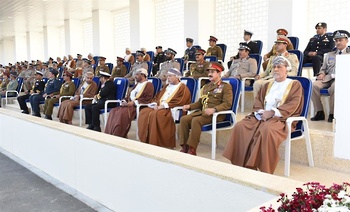 Sa Majesté le Sultan, Commandant suprême, patronne la célébration de la Police royale d’Oman à l’occasion de sa Journée annuelle