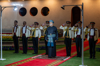 Sa Majesté le Sultan donne un dîner à l’occasion de la Journée des Forces armées 11/12/2025