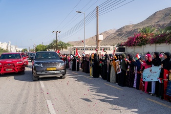 El 29/04/ 2026, Su Majestad el Sultán realizó una visita de inspección a las gobernaciones de Al Sharqiyah Norte y Al Sharqiyah Sur