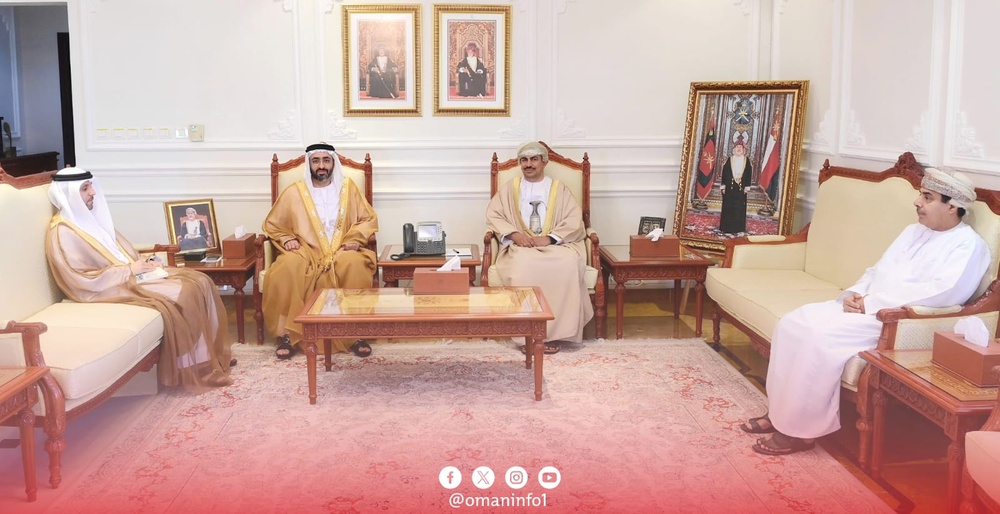 معالي الدكتور وزير الإعلام يستقبل سعادة السفير الإماراتي