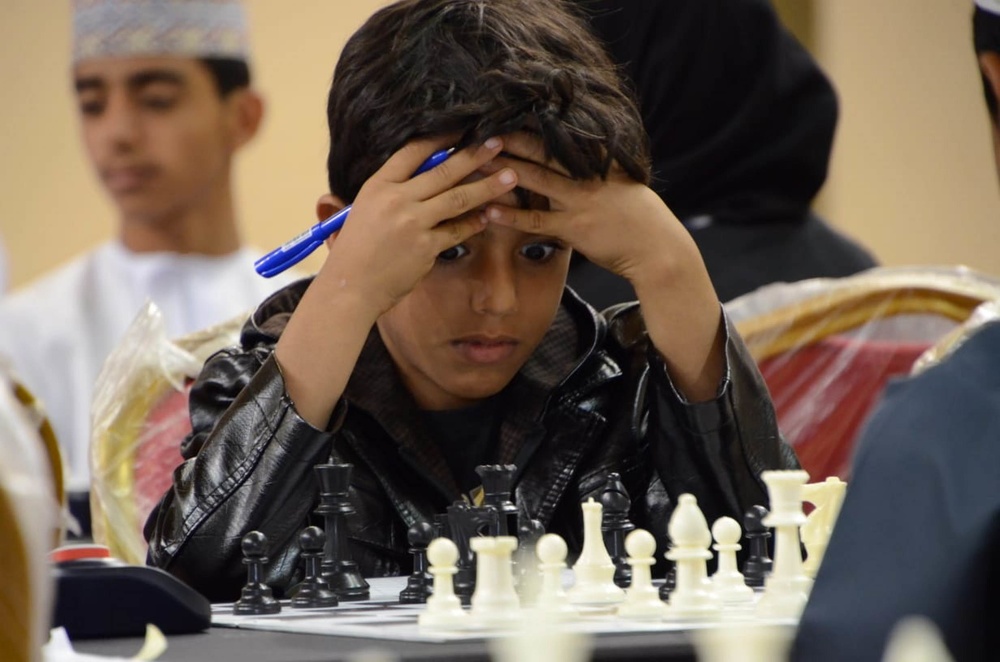 Oman Chess Committee launches an online training program