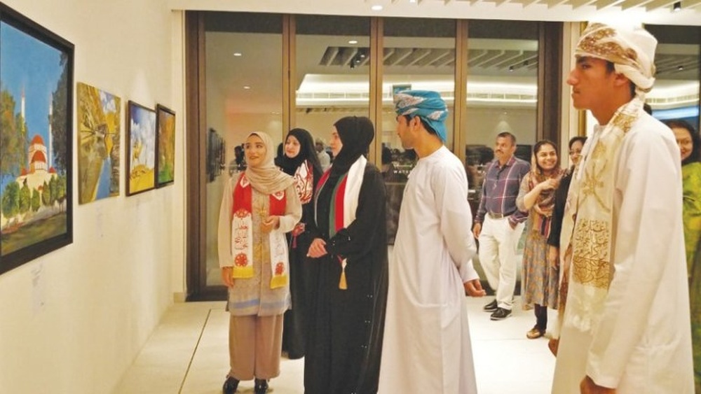 The beauty of Oman captured on canvas