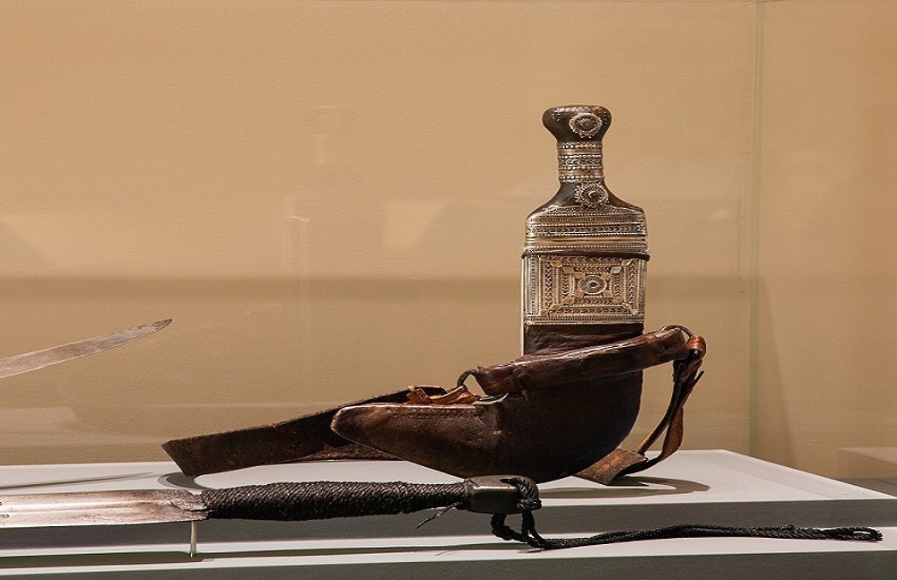 National Museum Displays Saber, Dagger of Imam Saif bin Sultan Al Yarubi