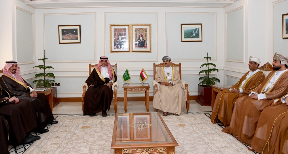 Information Minister Receives Saudi Counterpart